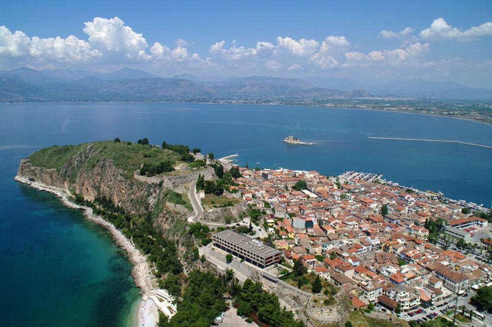 Trident Apartments Nafplio Ngoại thất bức ảnh